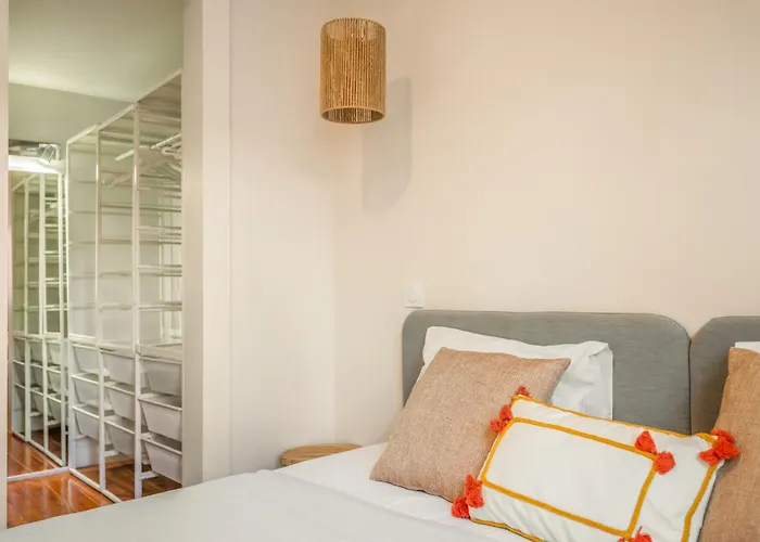 아파트 Bmyguest - Inner Bairro Alto *