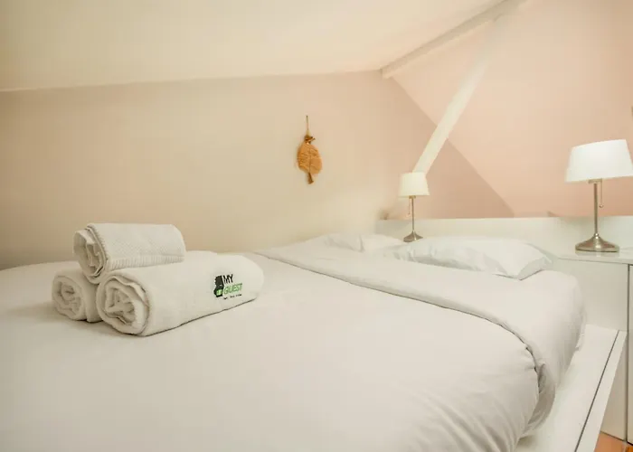 Bmyguest - Inner Bairro Alto Lisboa