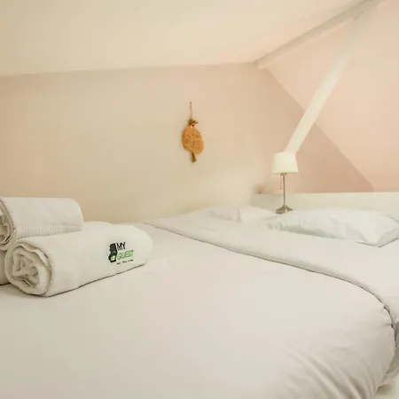 Bmyguest - Inner Bairro Alto Лиссабон